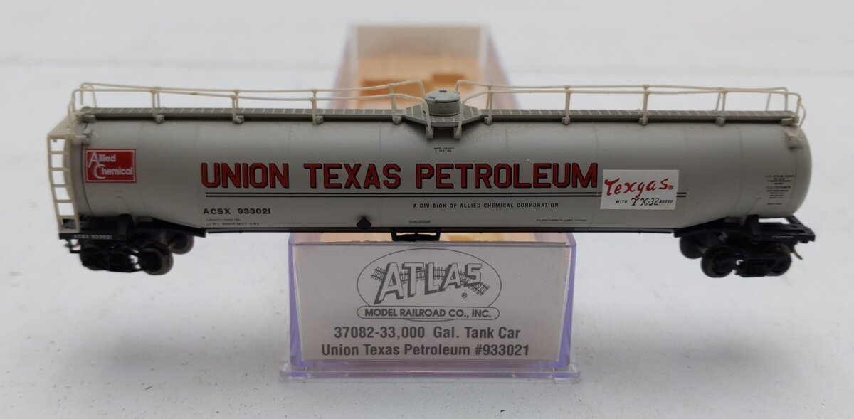Atlas 37082 N Scale ACSX Union Texas Petrol Tank Car #933021