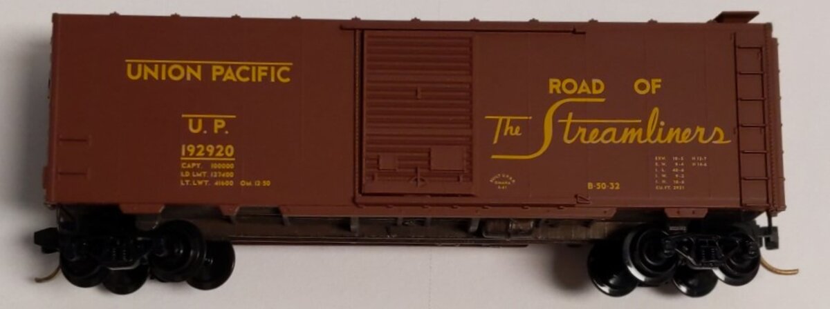 Micro-Trains 02000620 N Union Pacific 40' Standard Single Door Boxcar #192920