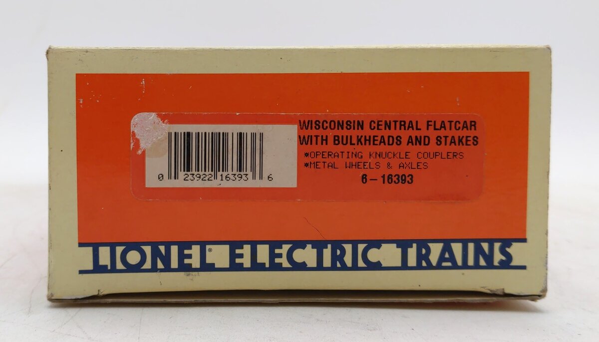 Lionel 6-16393 O Gauge Wisconsin Central Flatcar with Bulkhead and Stakes LN/Box