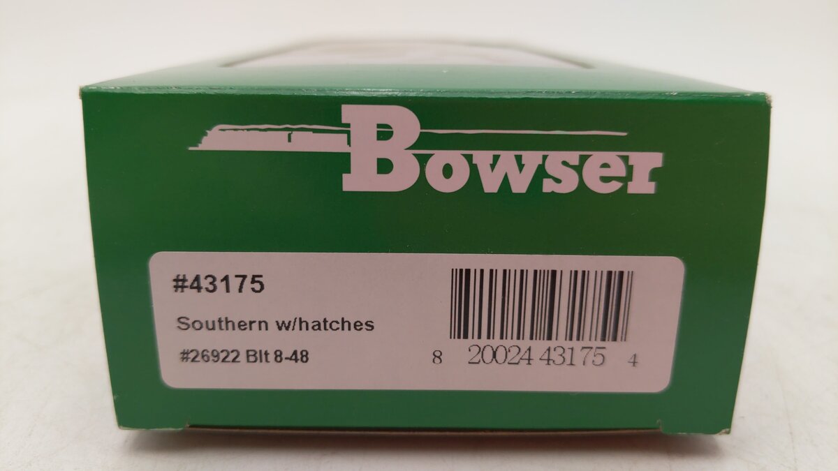 Bowser 43175 HO Southern 40' Box Car with Hatches #26922
