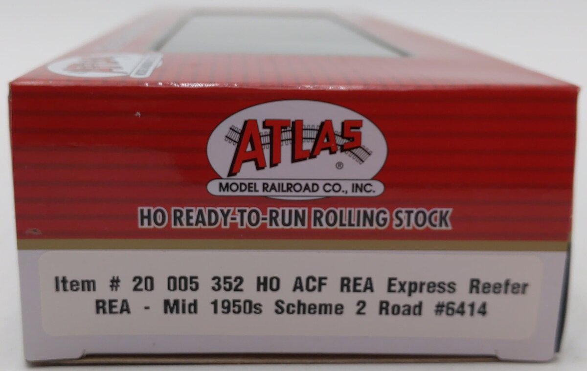 Atlas 20005352 HO Railway Express Agency MID Steel Express Reefer Car #6414