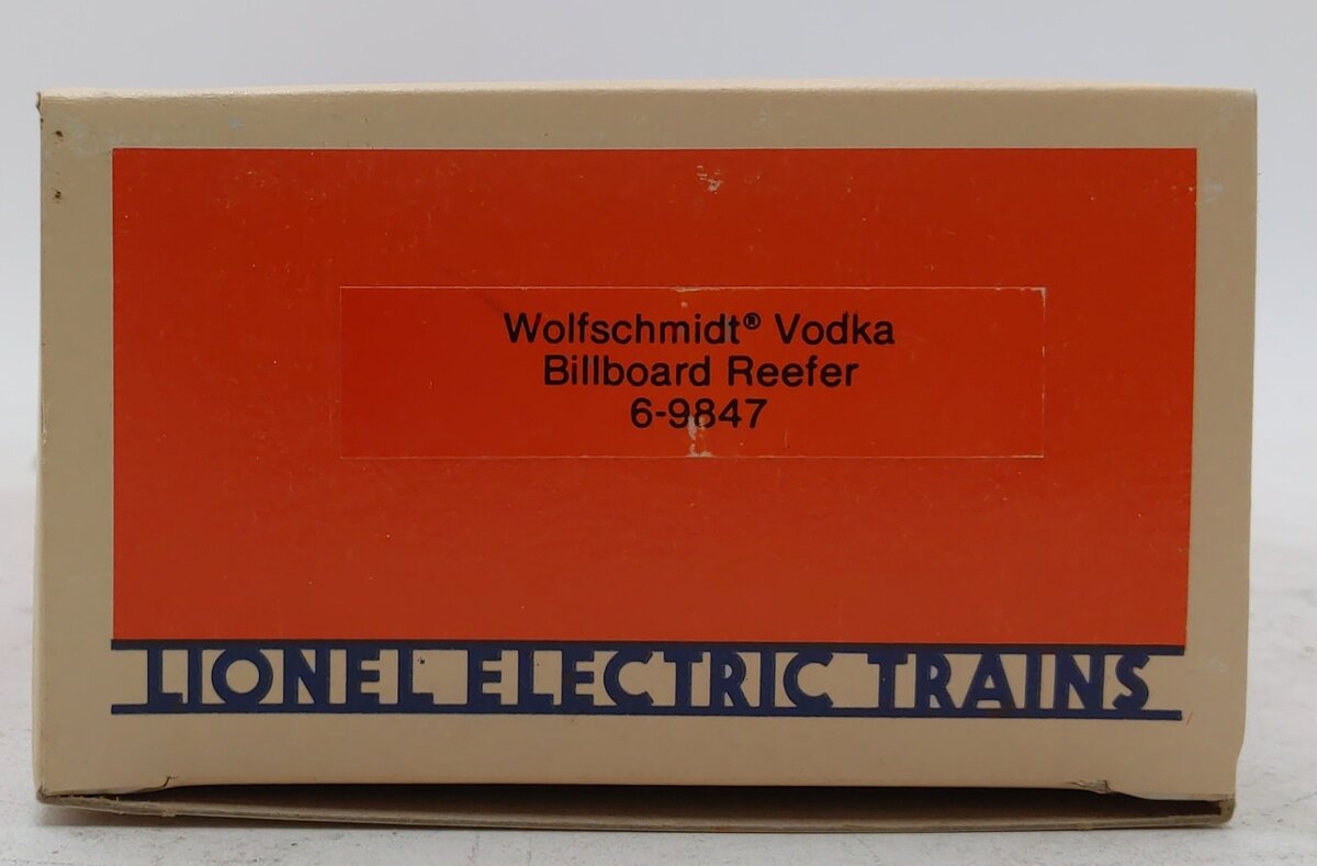 Lionel 6-9847 O Gauge Wolfschmidt Vodka Billboard Refrigerator Car LN/Box