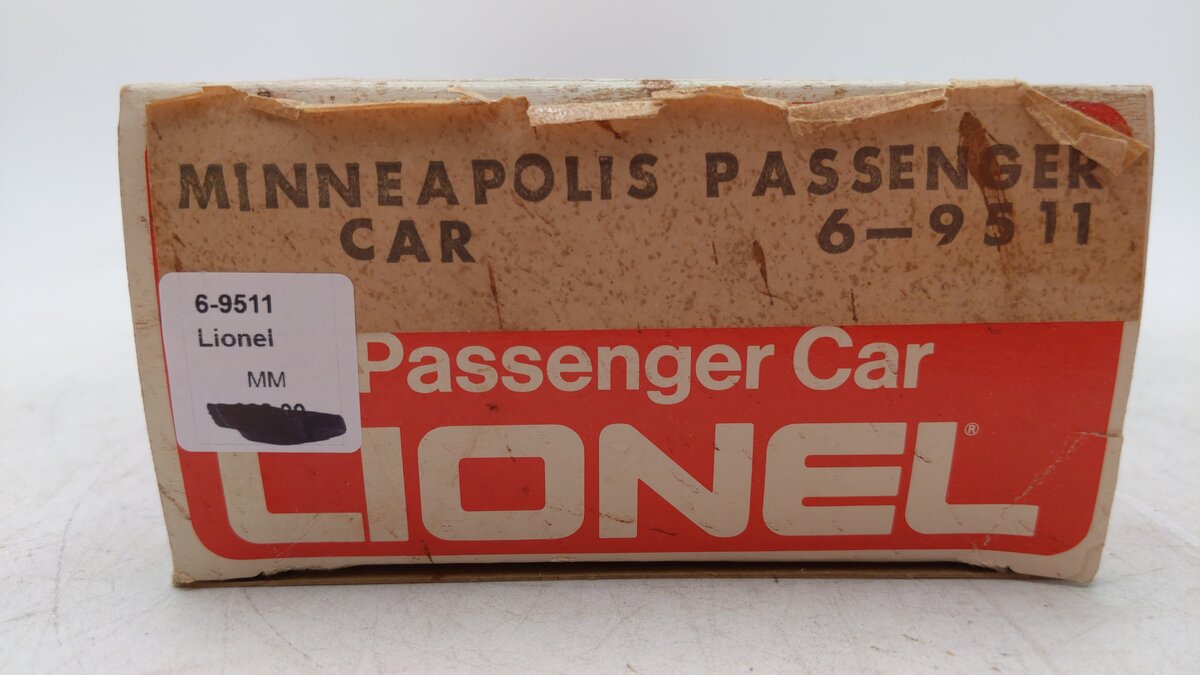 Lionel 6-9511 O Gauge Milwaukee Road "City Of Minneapolis" Passenger Car LN/Box