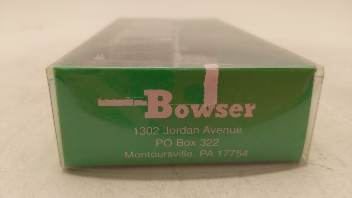 Bowser 55863 HO Frisco SLSF 70 Ton 2-Bay Covered Hopper Kit