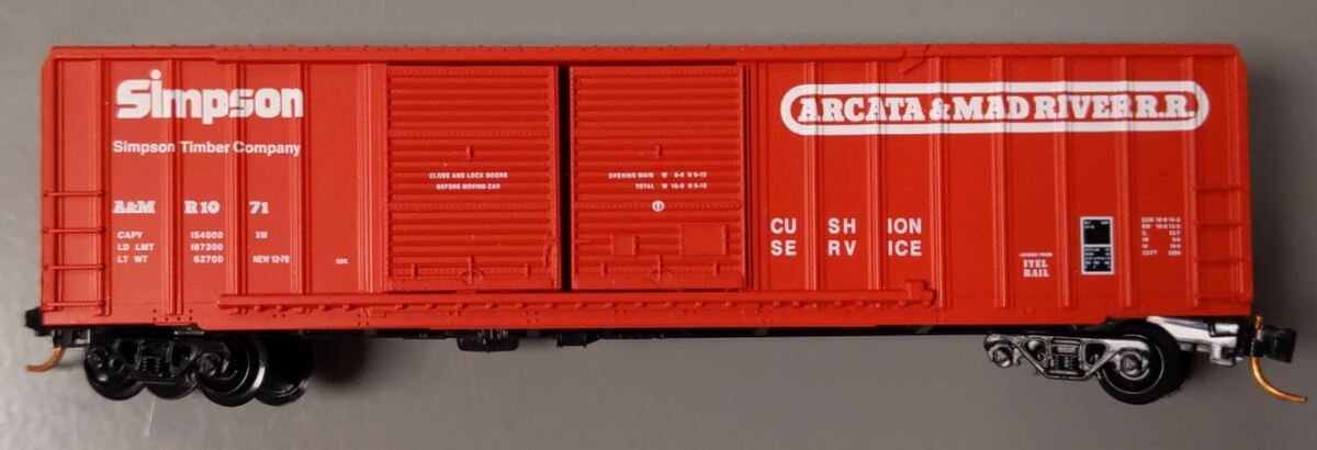 Micro-Trains 03000110 N Acata & Mad River 50' Double Door Rib Side Boxcar #1071 NIB
