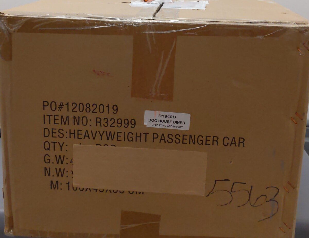 USA Trains D1940-D G Dog House Diner Display VG/Box