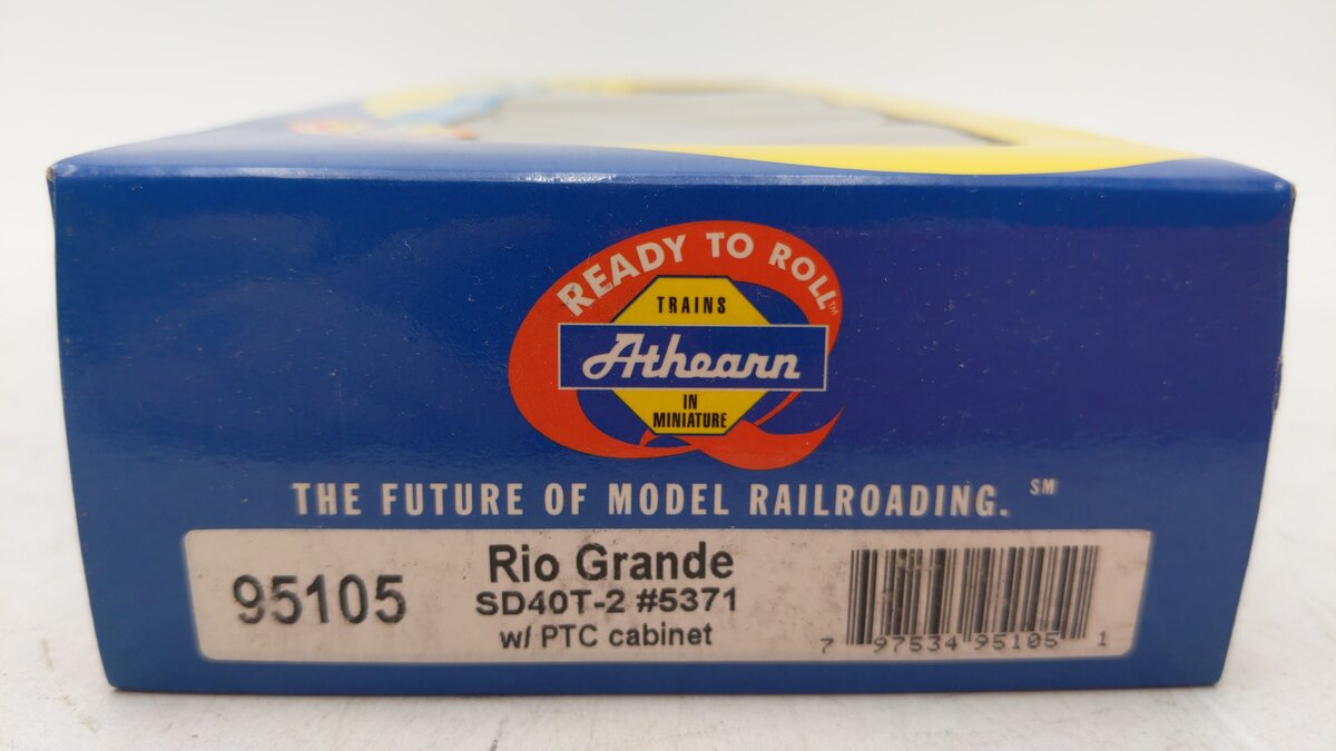Athearn 95105 HO Scale Rio Grande SD40T-2 Diesel Locomotive #5371 w/PTC Cabinet LN/Box