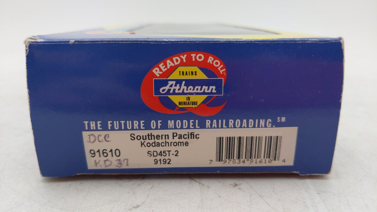 Athearn 91610 HO Scale SP Kodachrome EMD SD45T-2 Diesel Locomotive #9192 NIB