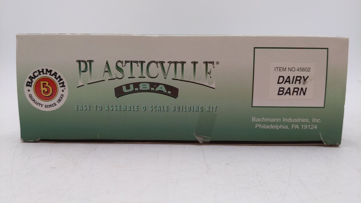 Bachmann 45602 O Scale Plasticville Dairy Barn Classic Model Building Kit