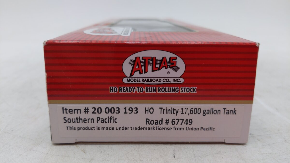 Atlas 20003193 HO Southern Pacific 17,600 Gallon Corn Syrup Tank Car #67749