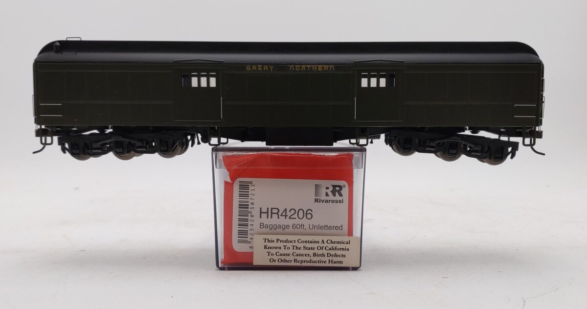 Rivarossi HR4206 HO Painted, Unlettered 60' Heavyweight Baggage
