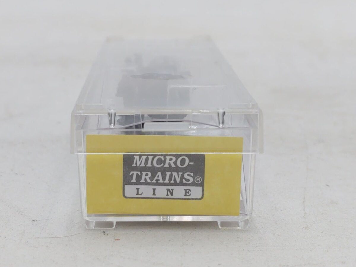 Micro-Trains 53000282 Z Scale U.S. Army 39' Single Dome Tank Car