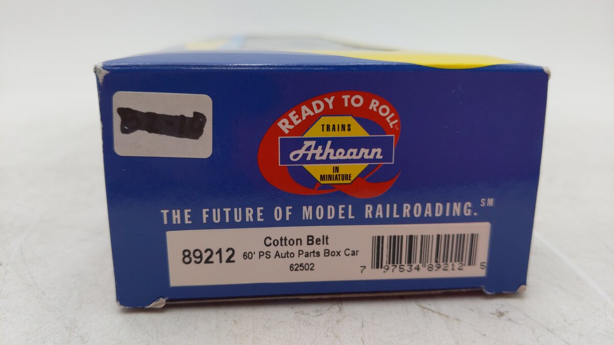 Athearn 89212 HO Cotton Belt 60' PS Auto Parts Boxcar #62502
