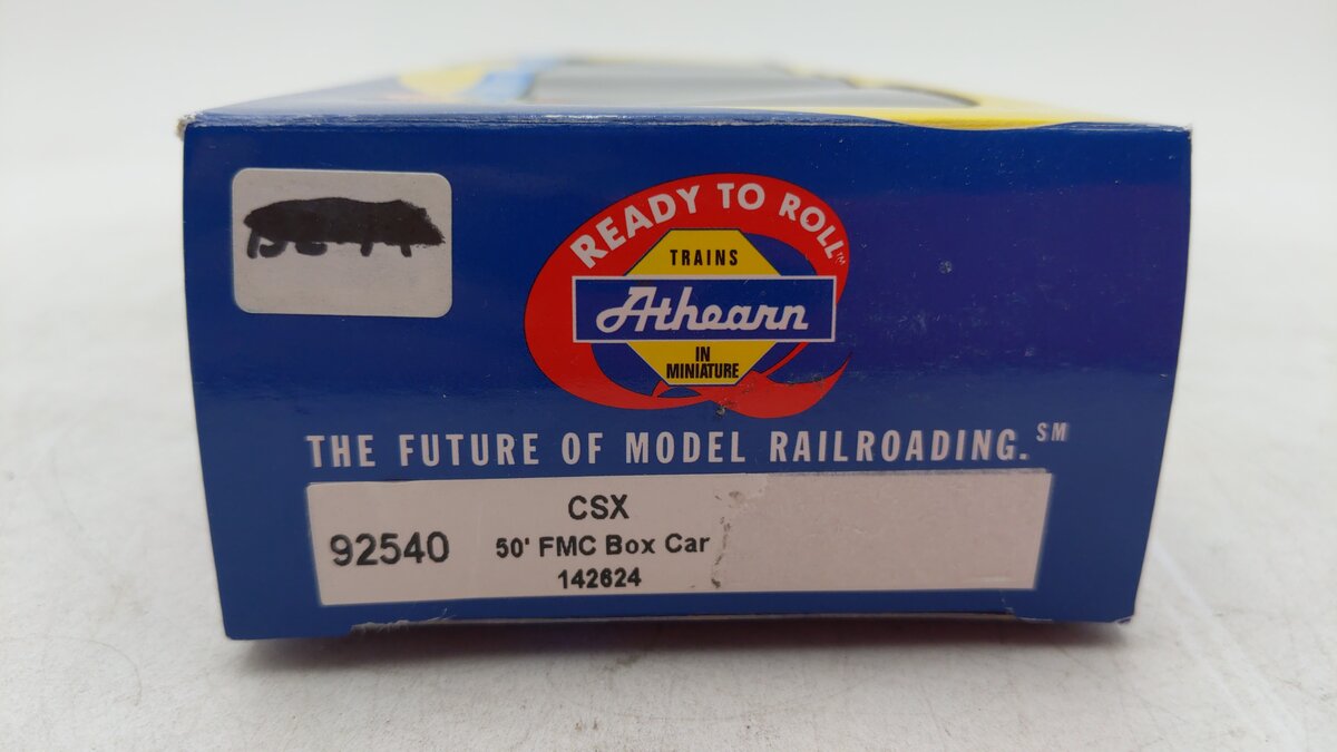 Athearn 92540 HO Scale CSX 50' FMC Box Car #142624