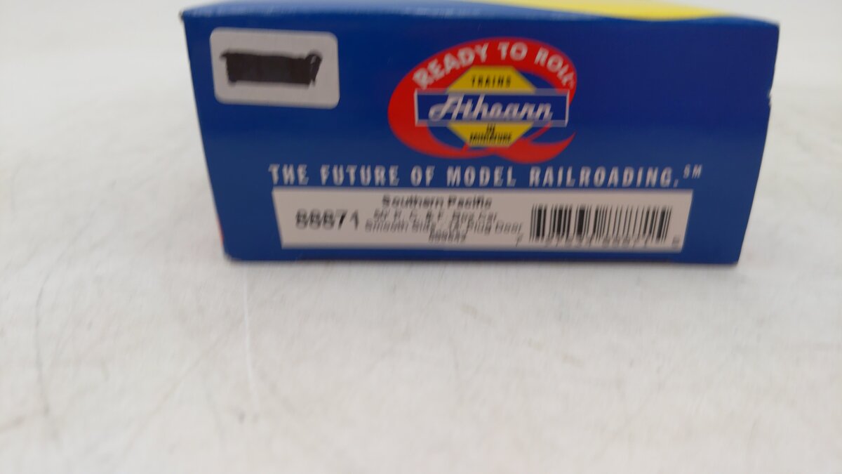 Athearn 88871 HO Scale Southern Pacific 50' PC&F Boxcar w/14' Door #699642