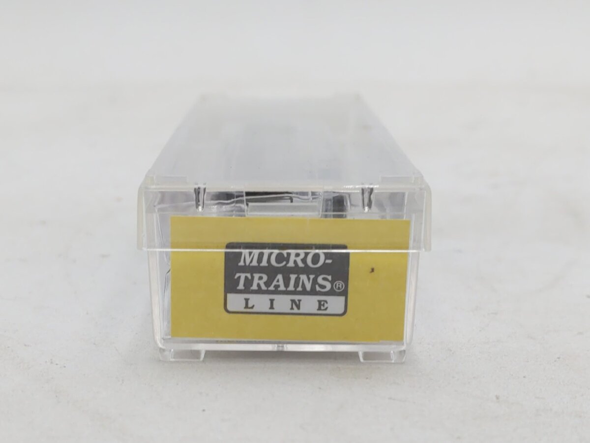 Micro-Trains 98201160 Z Amtrak EMD GP9 Powered Diesel Locomotive w/o Sound #766