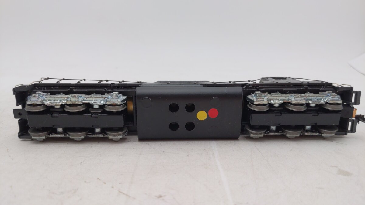 Athearn 4106 Southern Pacifc GP-40 Diesel Locomotive #9263 EX/Box