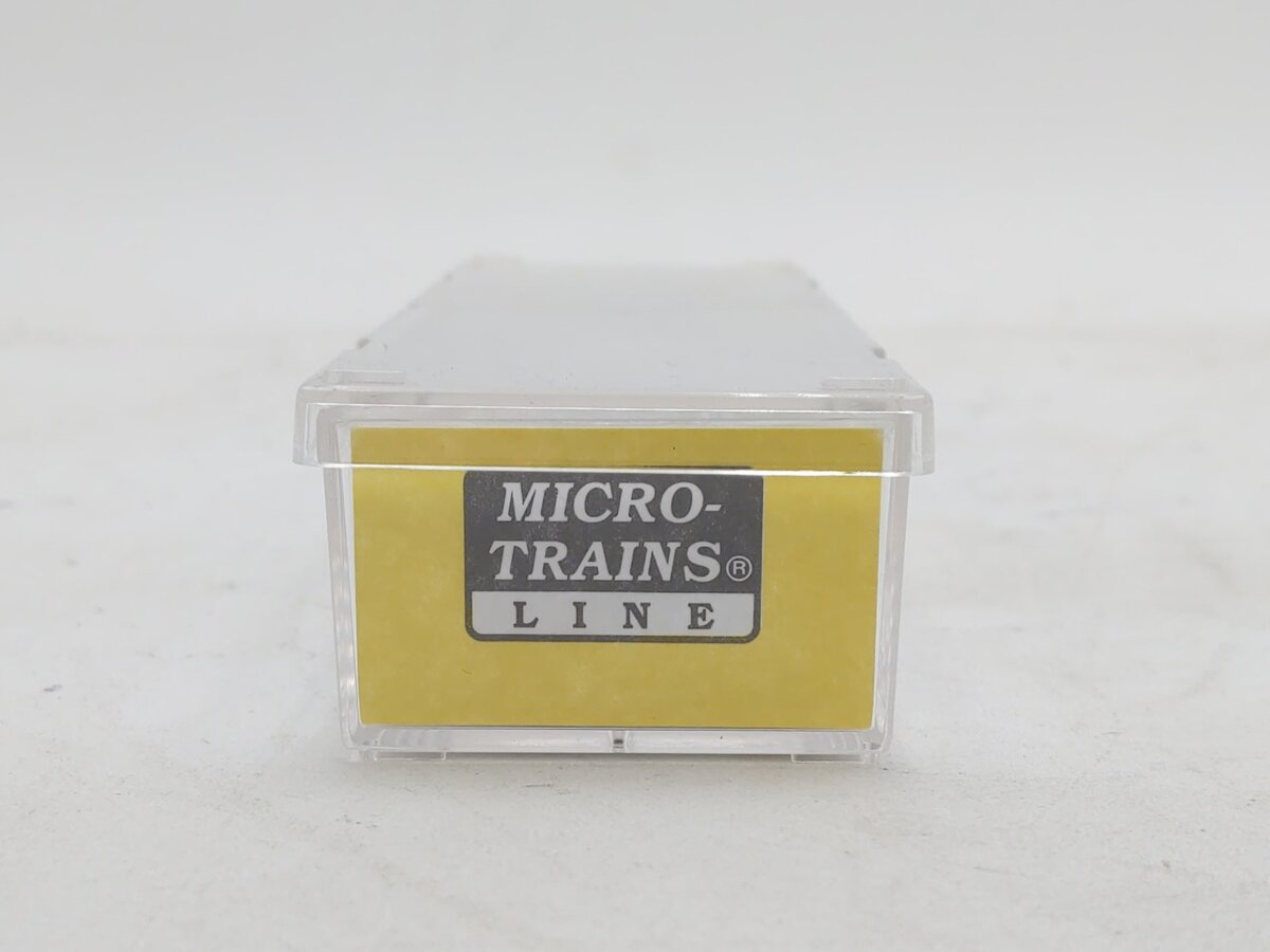 Micro-Trains 55000050 Z Amtrak 83' Lightweight Smoothside Sleeper Car