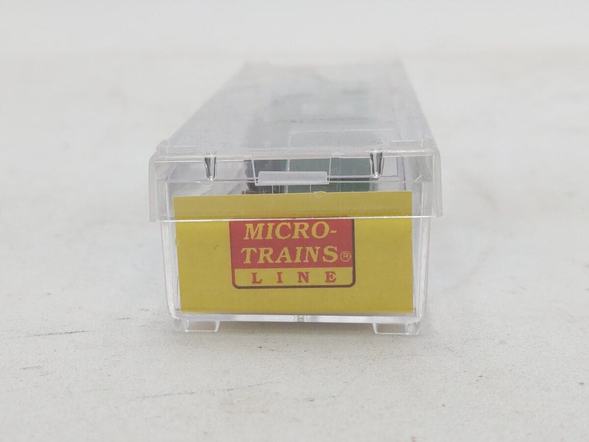 Micro-Trains 50000782 Z Burlington Northern 40' Single Door Box Car #124340