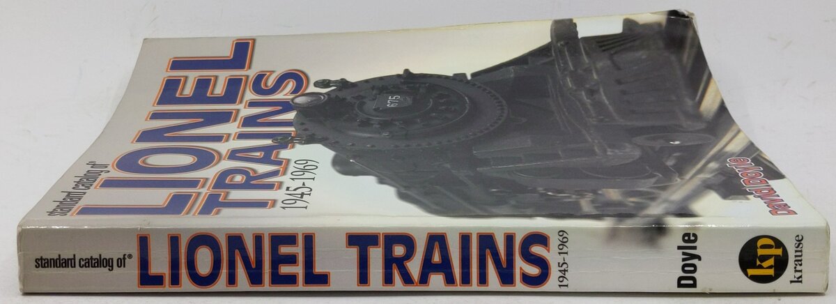 Standard Catalog of Lionel Trains : 1945-1969 Paperback Book By David Doyle
