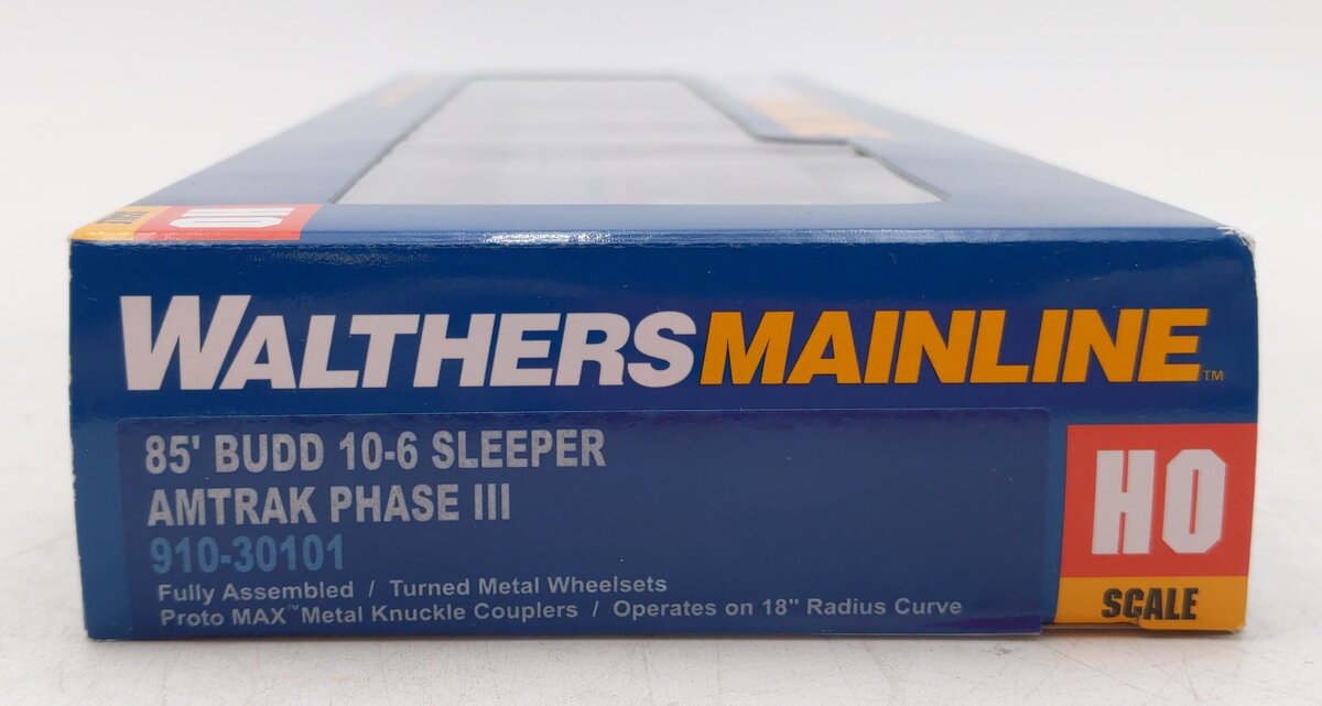 Walthers 910-30101 HO Scale Amtrak 85' Budd 10-6 Sleeper Passenger Car