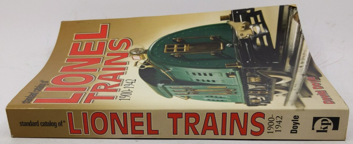 Standard Catalog of Lionel Trains 1900-1942 Paperback Book By David Doyle VG
