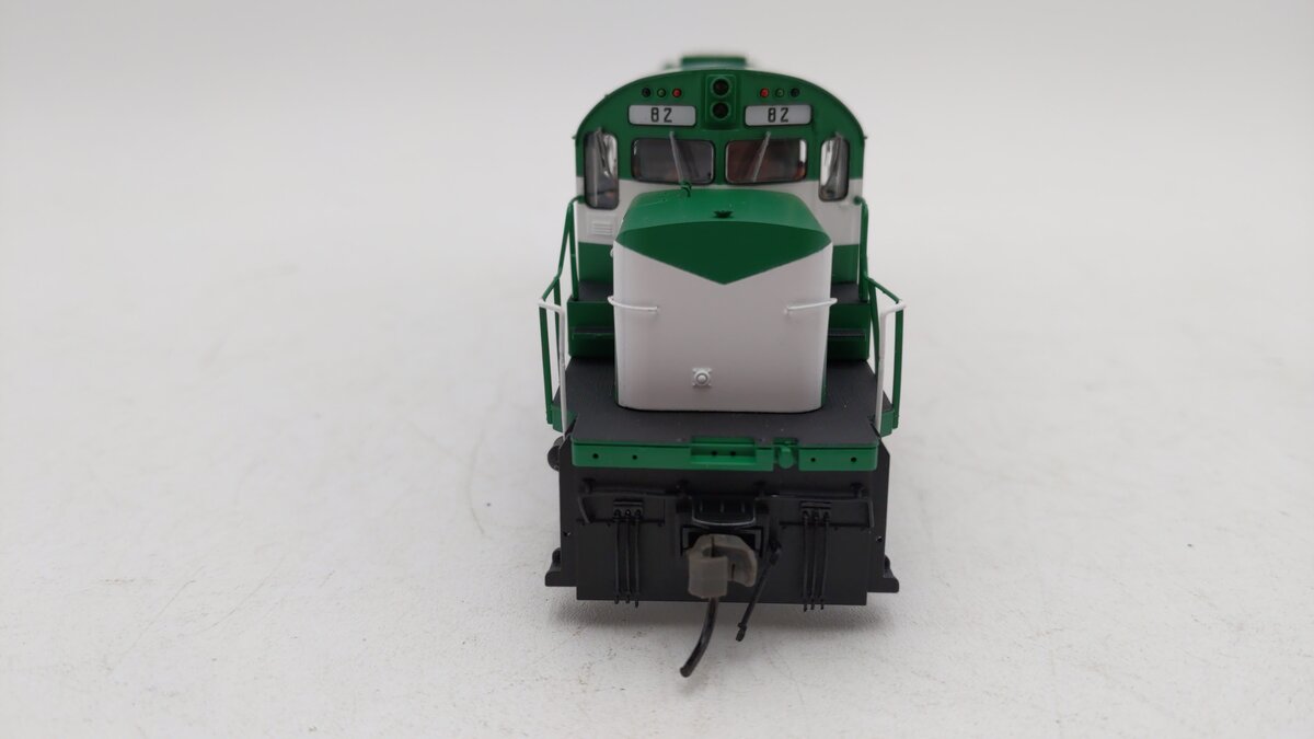 Atlas 10000536 HO Scale Apache Railway C420 Diesel Locomotive #82