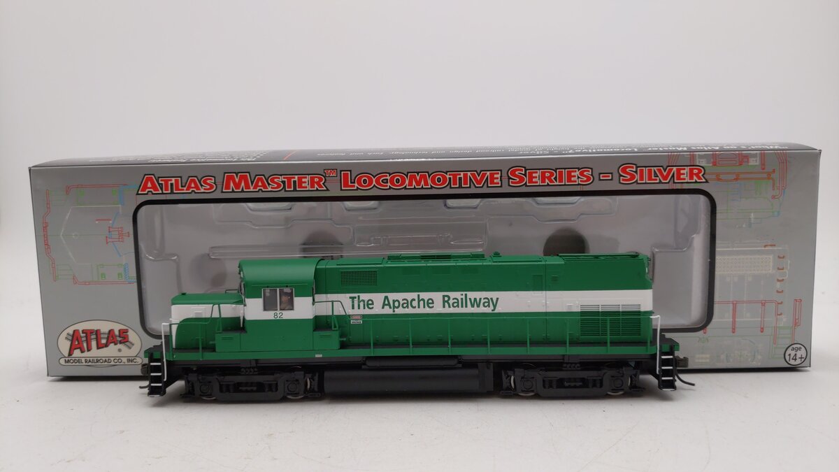 Atlas 10000536 HO Scale Apache Railway C420 Diesel Locomotive #82