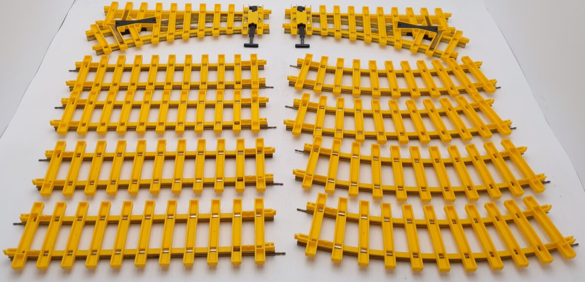 Lionel 8-82010 Thomas The Tank Engine Track Pack VG/Box