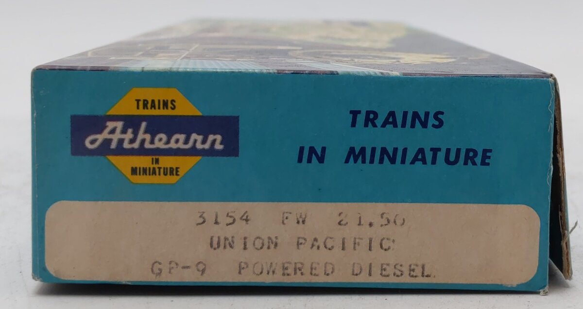 Athearn 3154 HO Scale Union Pacific Powered Diesel Locomotive #130 VG/Box