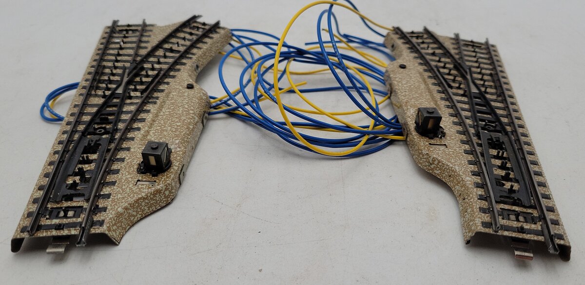 Marklin 5202 HO Remote Left and Right Switch Pair EX