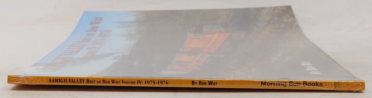 Lehigh Valley Best of Bob Wilt, Volume 4: 1975-76 Paperback Book By Bob Wilt MT