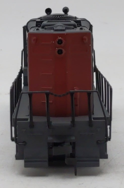Walthers 931-107 HO Scale Southern Pacific EMD GP9M Diesel Locomotive #3877 EX