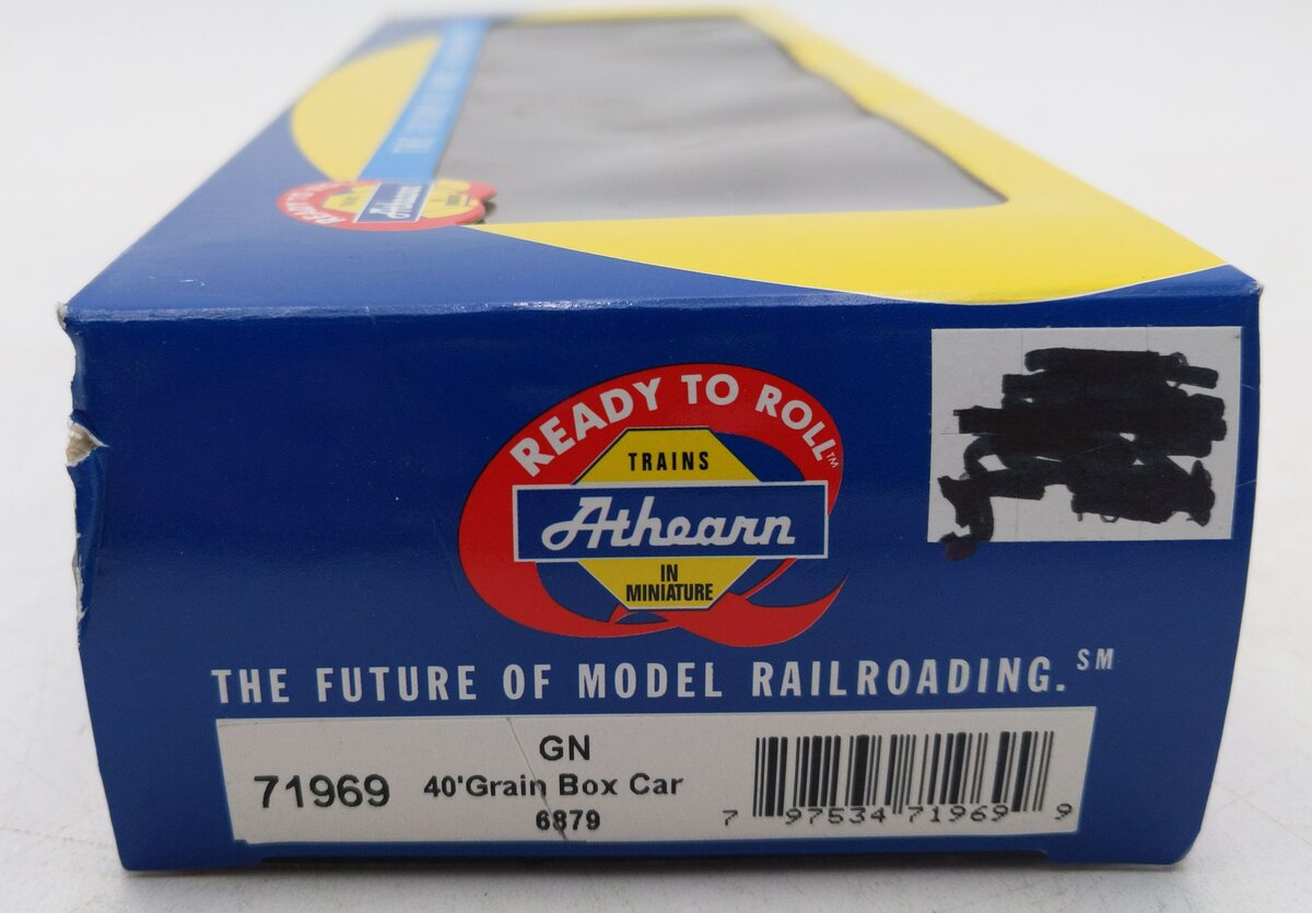 Athearn 71969 HO Great Northern RTR 40' Grain Boxcar #6879