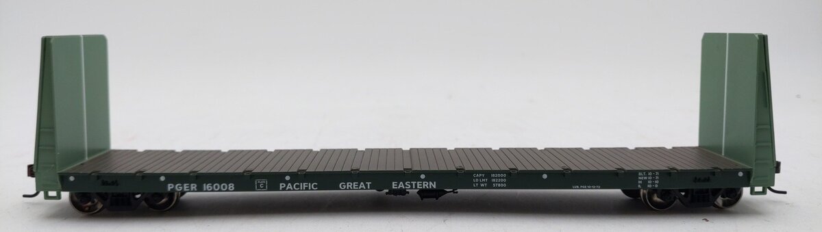 Athearn 88107 HO Scale Pacific Great Eastern 60' Bulkhead Flatcar #16008