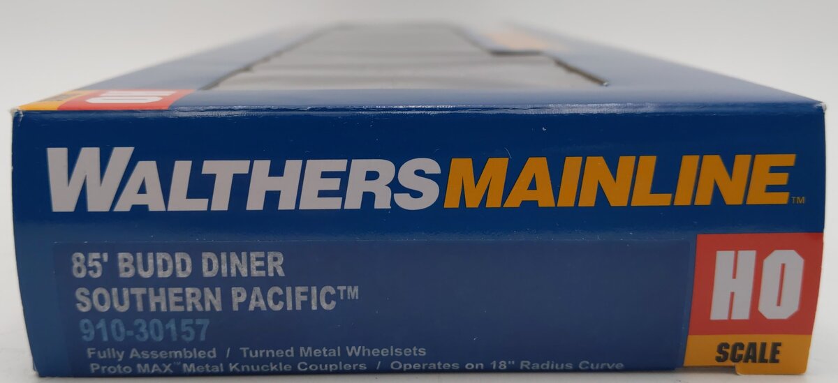 Walthers 910-30157 HO Southern Pacific 85' Budd Diner - Ready to Run