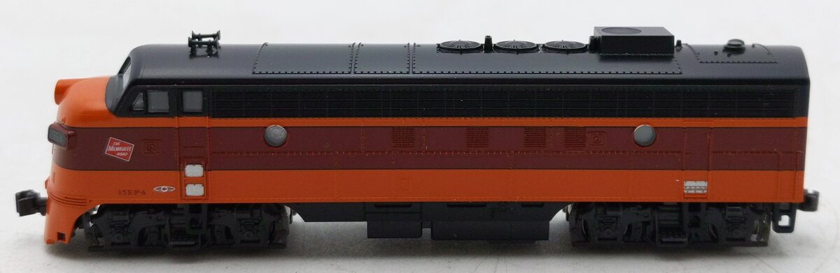 Kato 176-2301 N Milwaukee Road EMD FP7A Olympian Hiawatha Diesel
