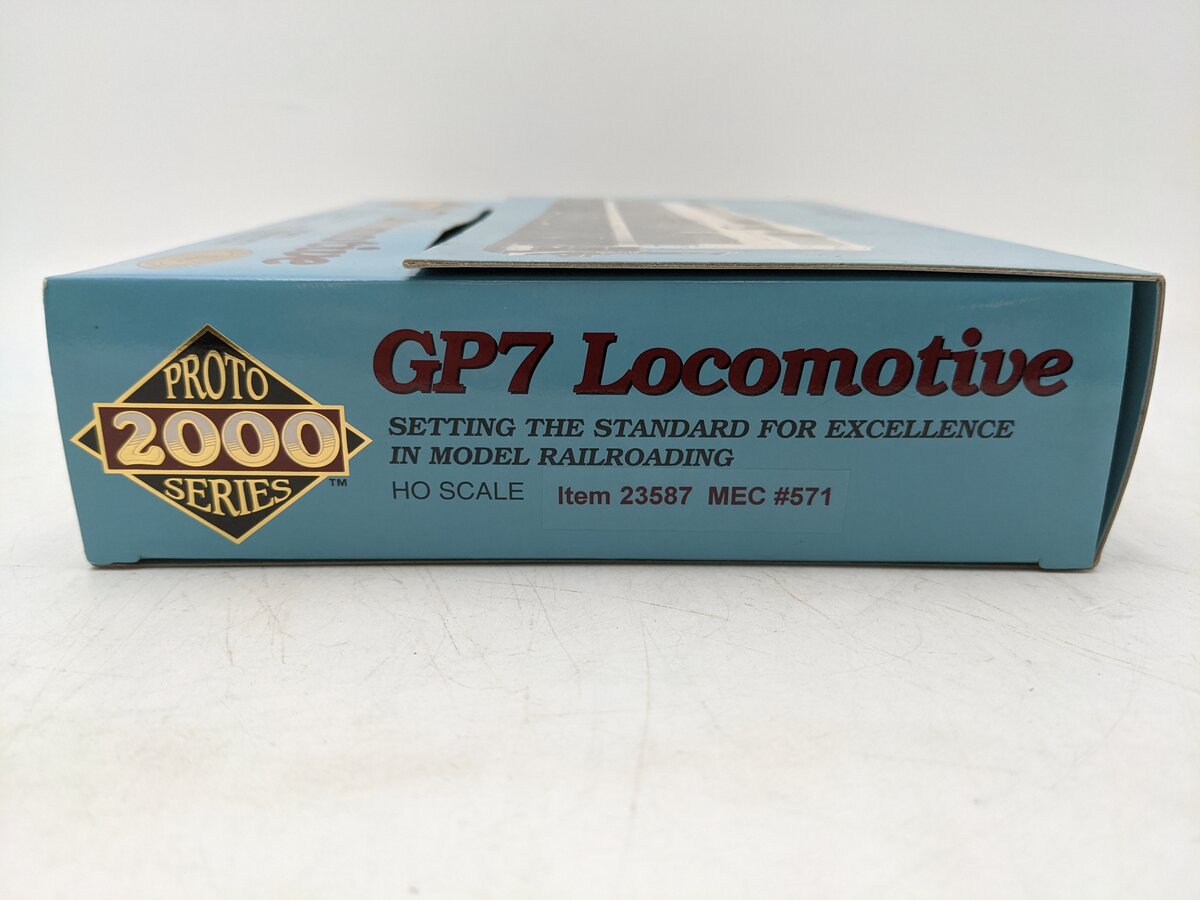 Proto 2000 23587 HO Scale Maine Central GP7 Diesel Locomotive #571 EX/Box