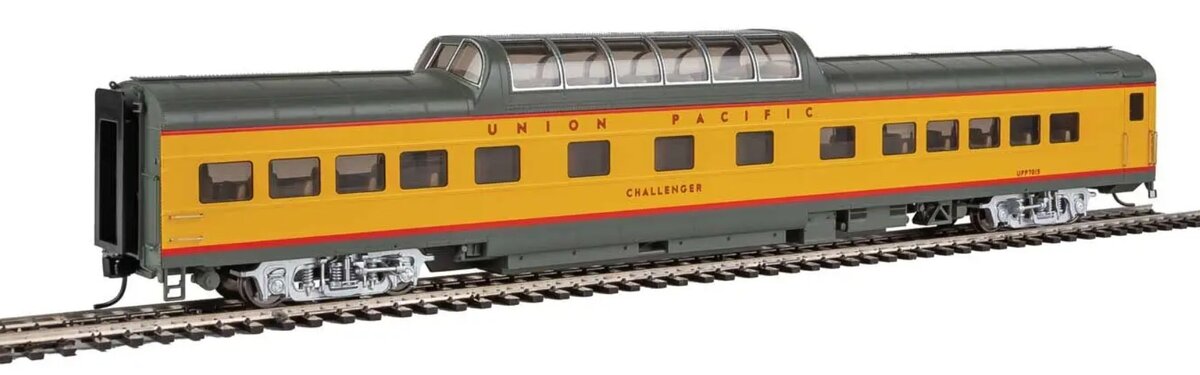 Walthers 920-18552 HO Union Pacific Heritage Lighted 85' ACF Dome Coach #7015