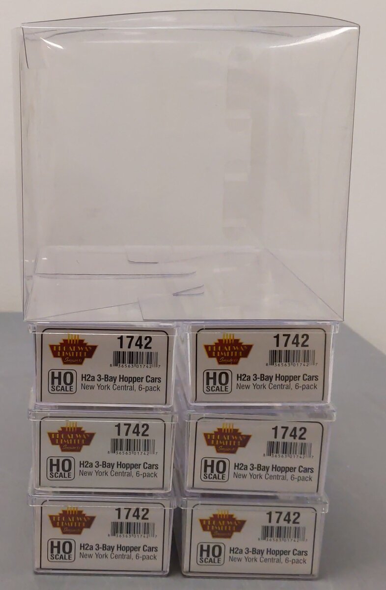 Broadway Limited 1742 HO New York Central Class H2a 3-Bay Hopper (6)