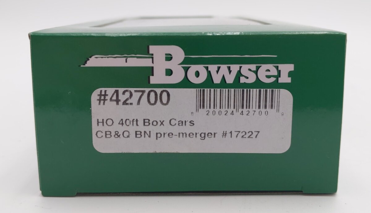 Bowser 42700 HO Scale Chicago, Burlington & Quincy 40' Boxcar #17227