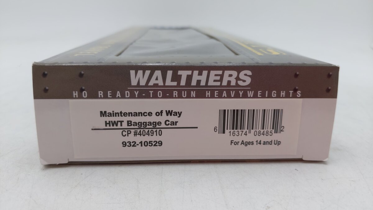 Walthers 932-10529 HO Canadian Pacific Baggage Car #404910