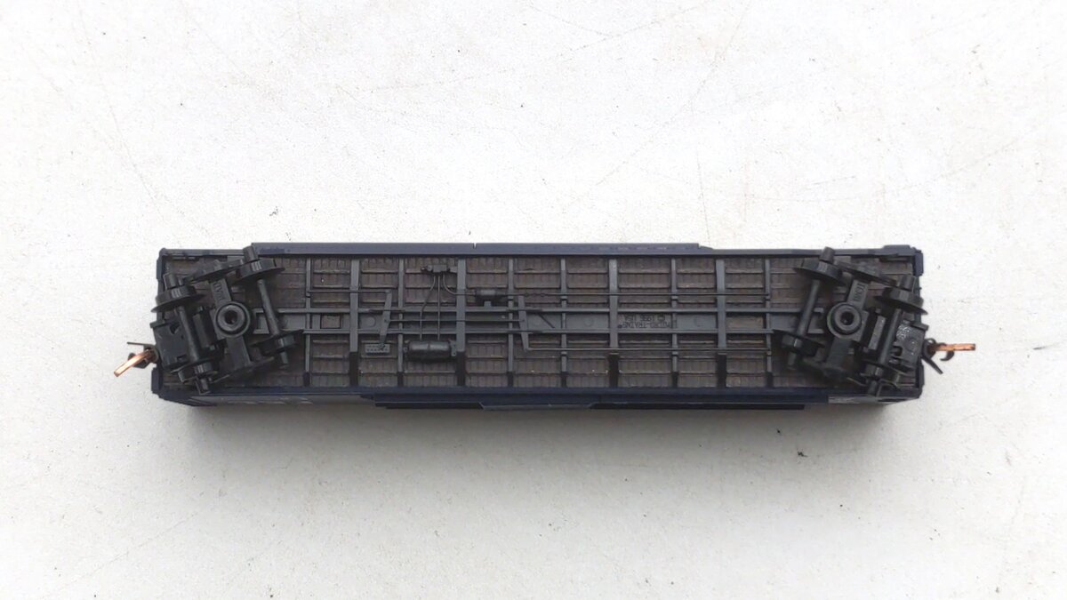 Micro-Trains 03300080 N Flordia East Coast 50' Standard Boxcar #5002 LN/Box