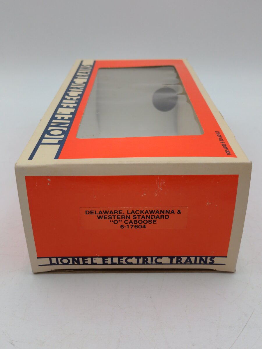 Lionel 6-17604 O Gauge Delaware, Lackawanna & Western Standard Caboose EX/Box