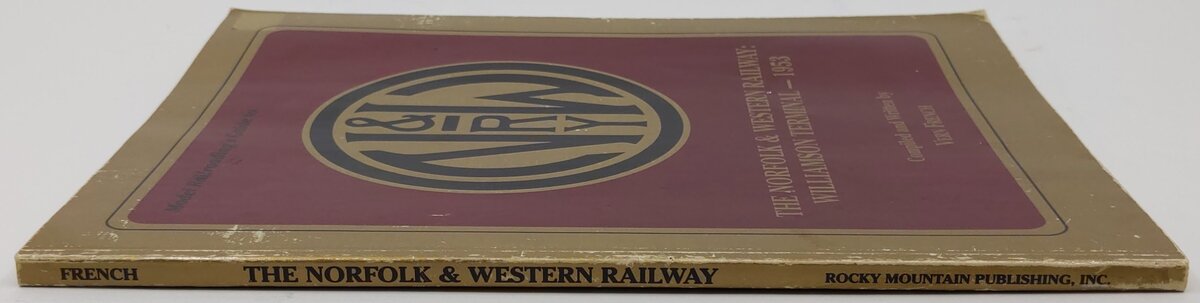 Model Railroading's Guide to the Norfolk & Western Railway Paperback Book VG