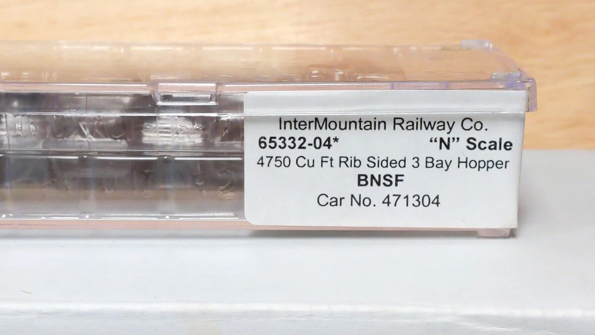 InterMountain 65332-04 N Scale Burlington Northern Santa Fe 3-Bay Hopper #471304 NIB