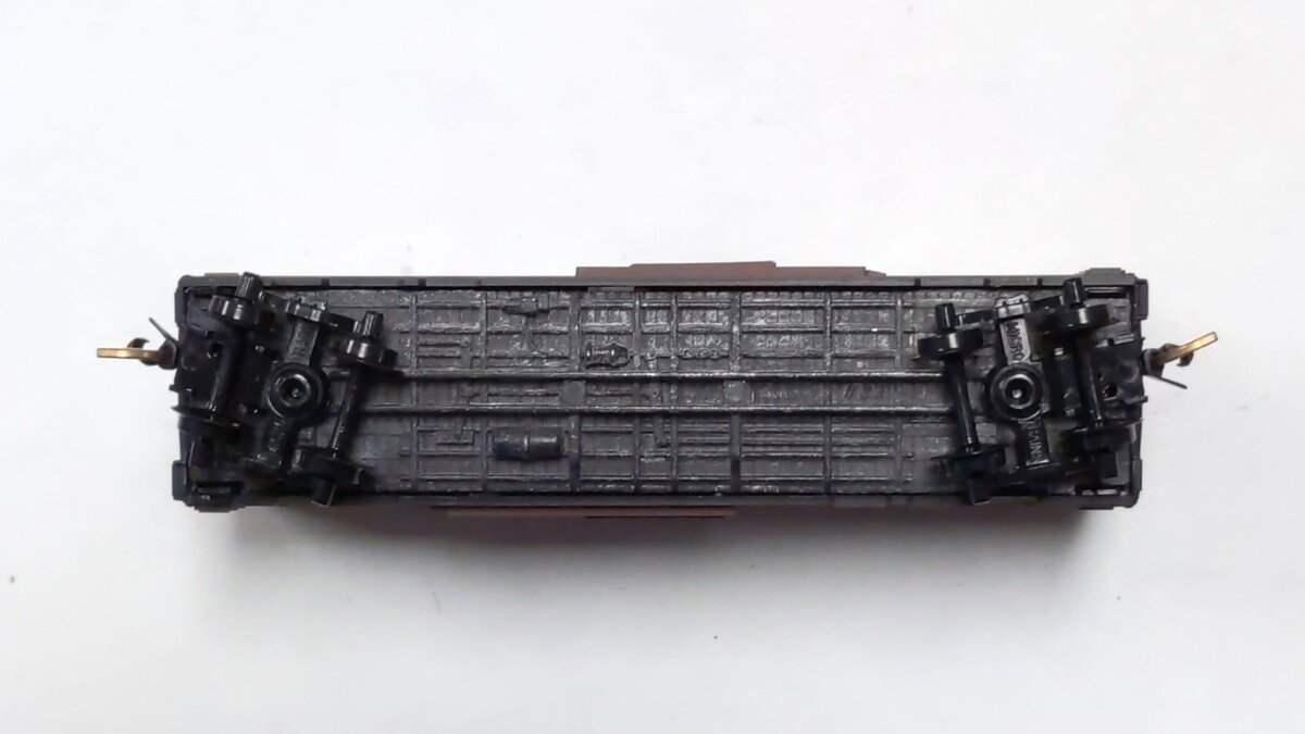 Micro-Trains 02000276 N Chesapeake & Ohio 40' Standard Single Door Boxcar #3212 EX