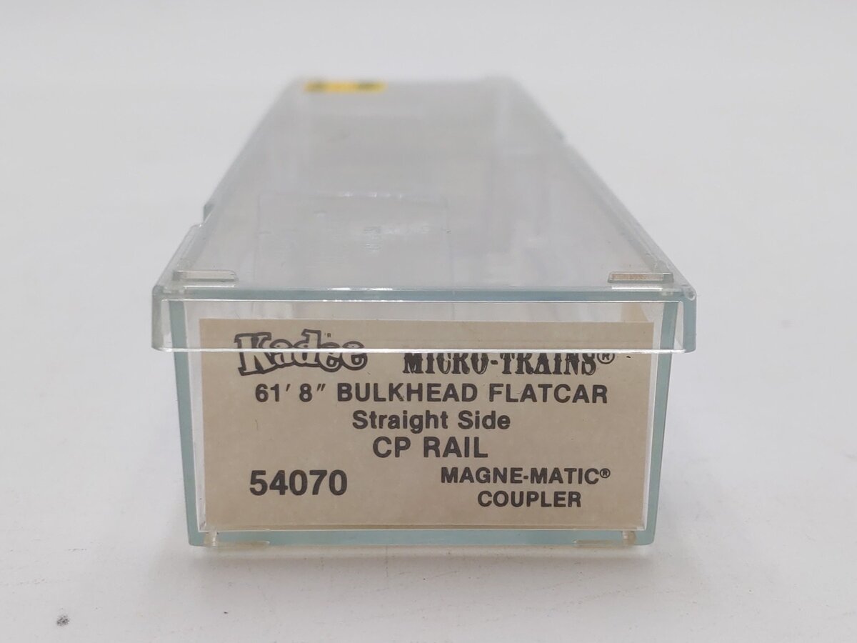 Micro-Trains 05400070 N CP Rail 61' 8" Bulkhead Flat Car #317054 NIB