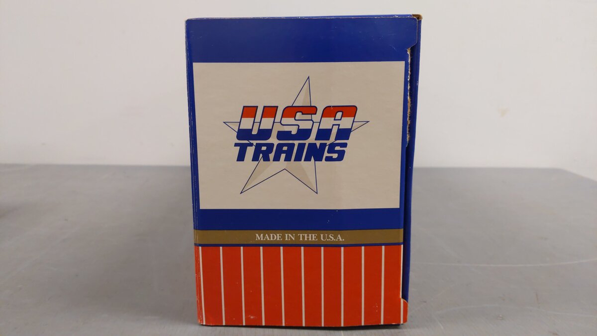 USA Trains R1922 G Scale White Pass & Yukon Wood Boxcar EX/Box