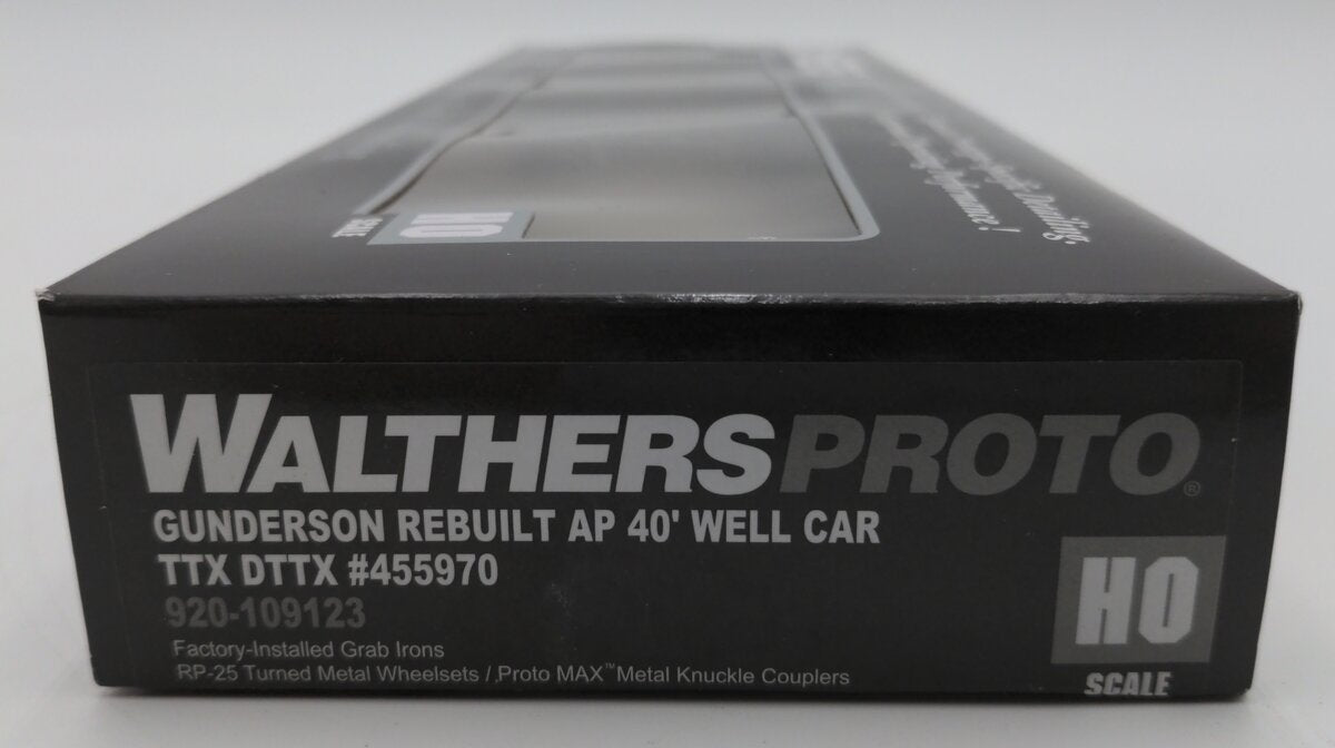 Walthers 920-109123 HO DTTX New Logo Gunderson Rebuilt 40' Well Car #455970